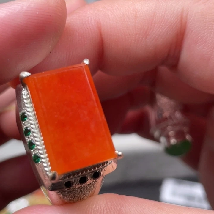 翡翠未镶嵌戒指缅甸天然翡翠