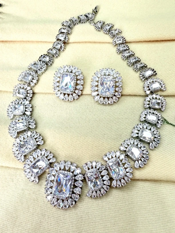 铜合金仿水晶项链 新款siwaruski 时尚锁骨链两件套