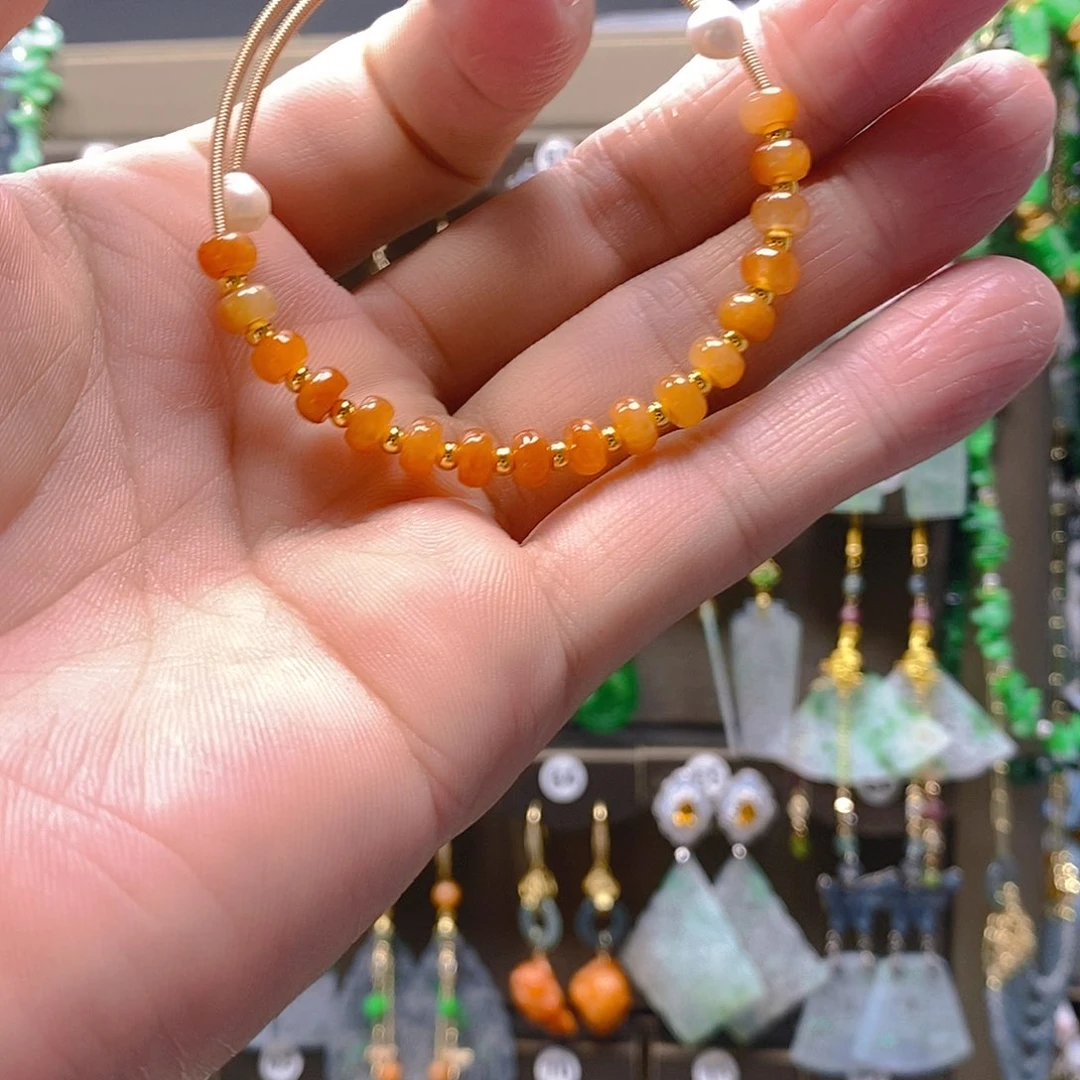 未镶嵌翡翠耳饰翡翠