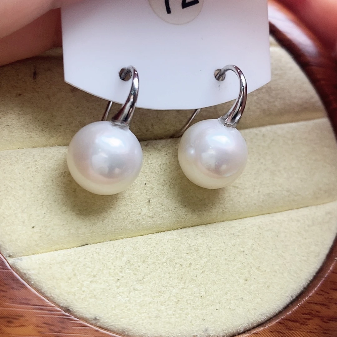 银S925镶嵌耳饰淡水珍珠
