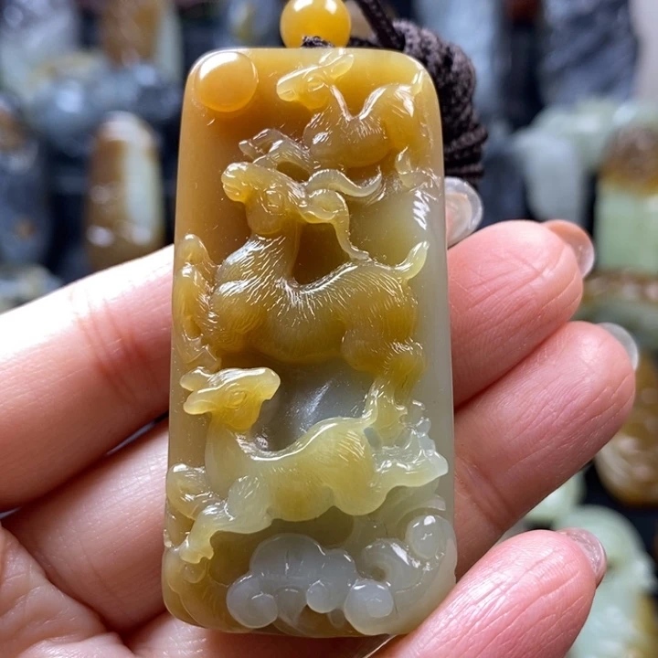 和田玉未镶嵌挂件