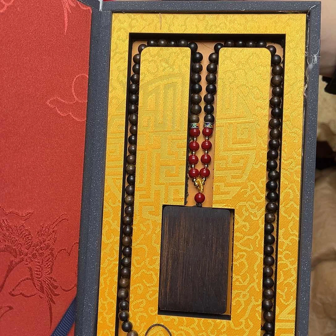 大叶紫檀（黑酸枝木类）