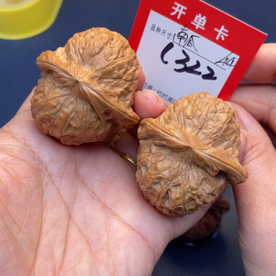 吊坠文玩核桃文玩核桃