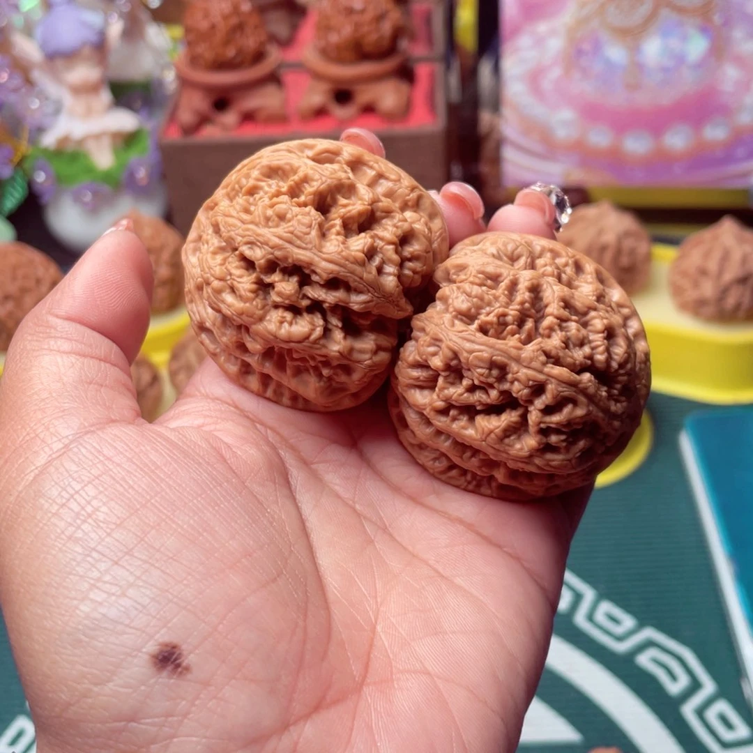 【闪购商品】文玩核桃把件南****执粗筋