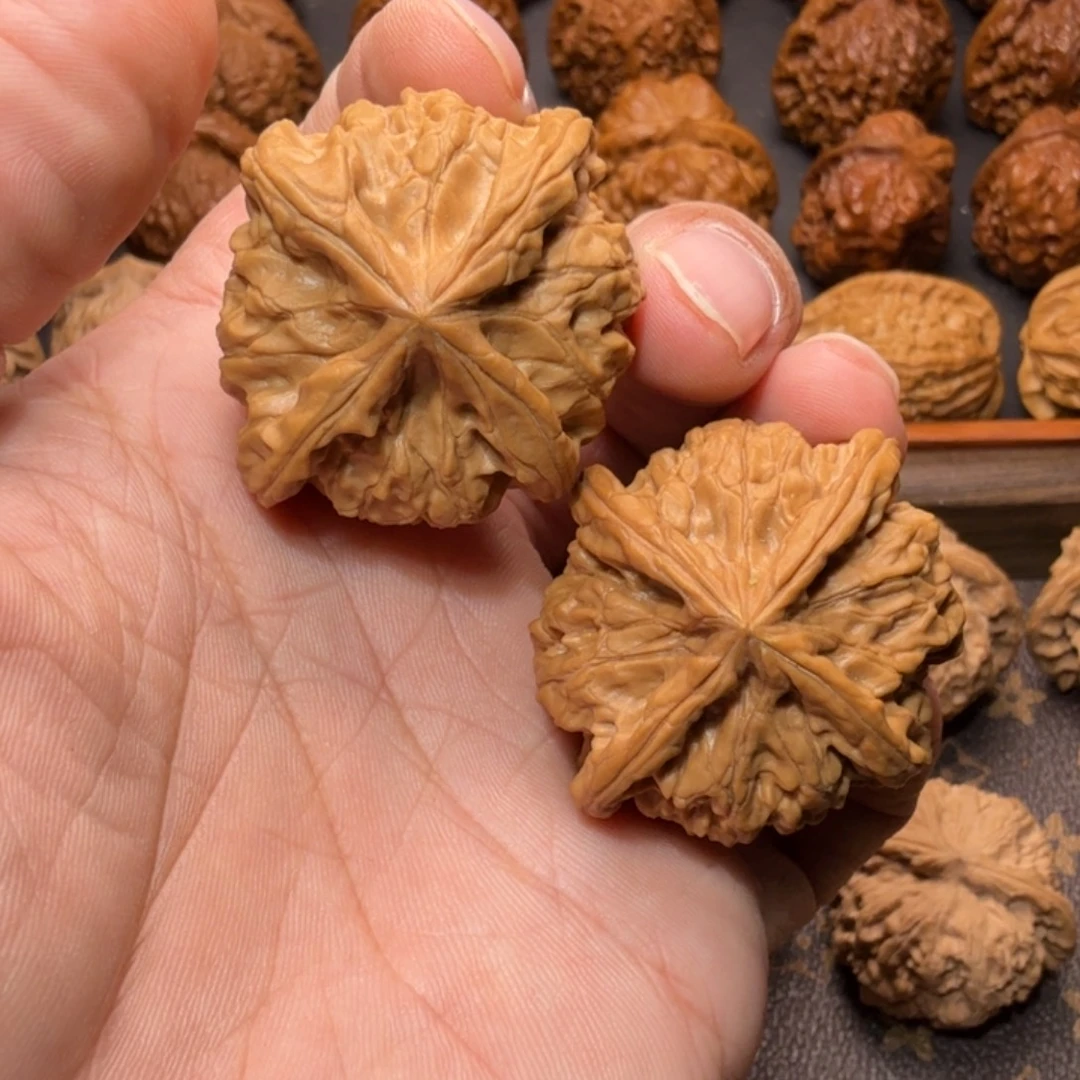 可***爹把件文玩核桃玉玺四棱