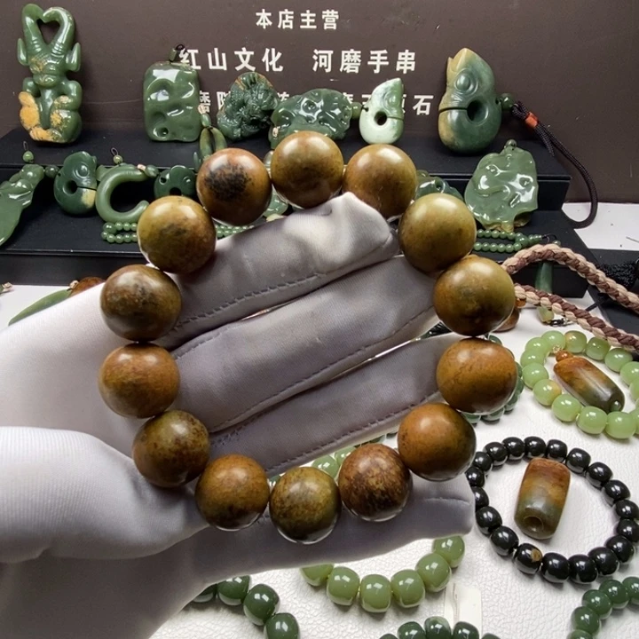 手链未镶嵌岫岩河磨玉（透闪石质玉）