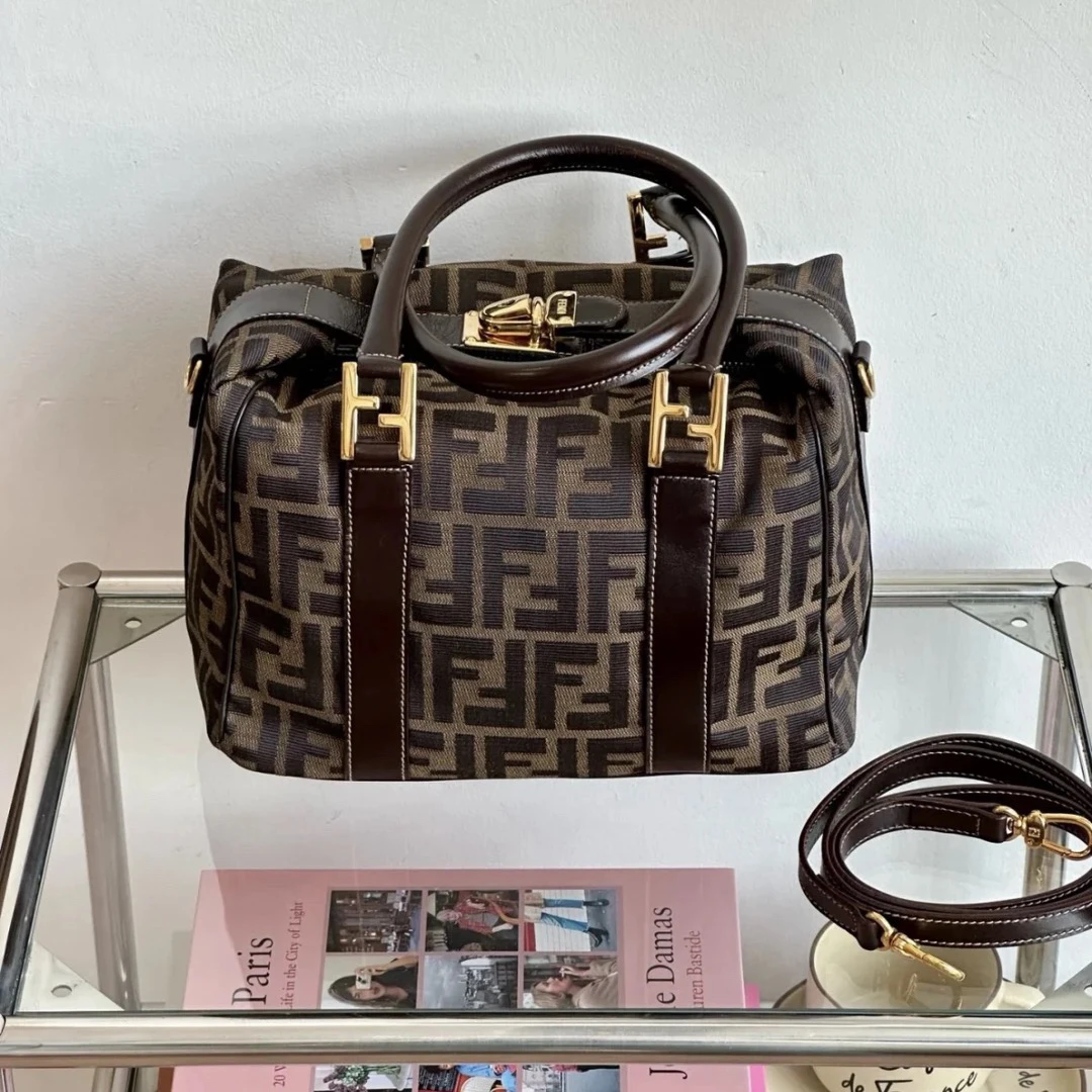 95新 FENDI/芬迪 芬迪老花手提斜挎饭盒包