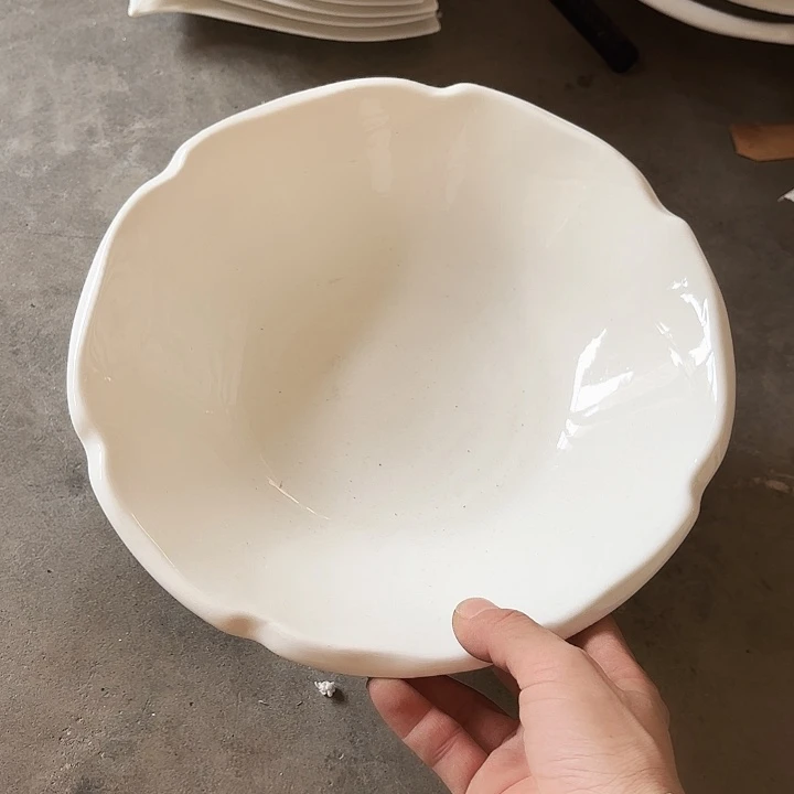 盘微瑕产品介意勿拍……1个077