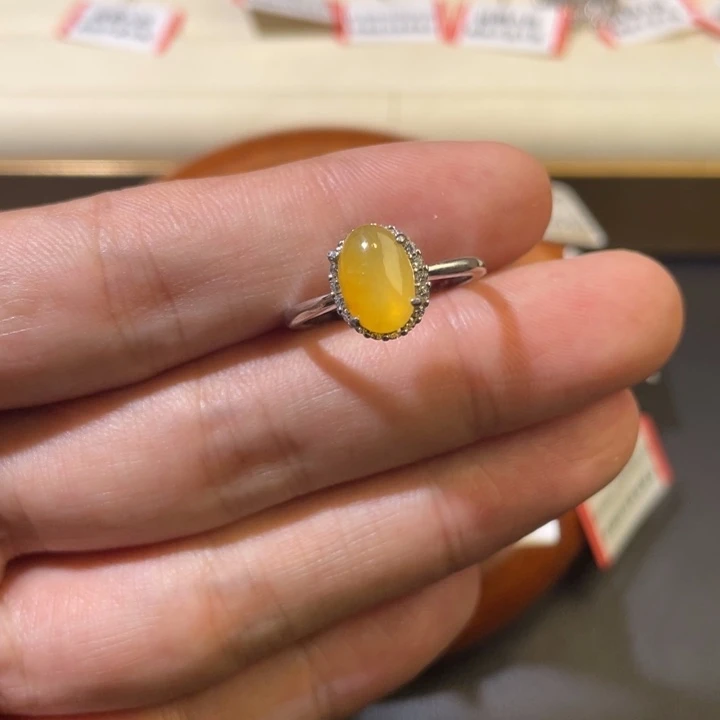 翡翠戒指未镶嵌戒指