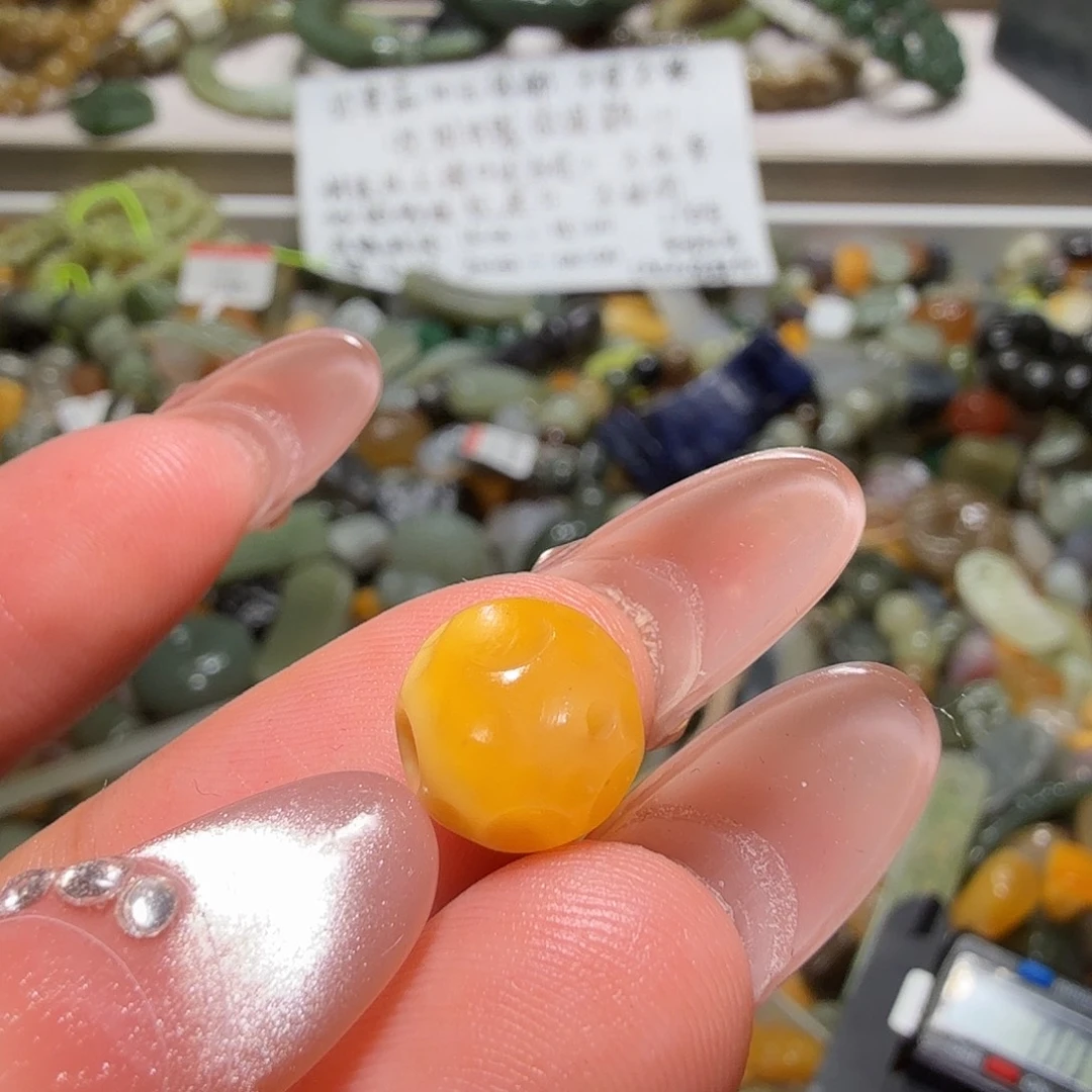 和田玉未镶嵌珠宝奇石