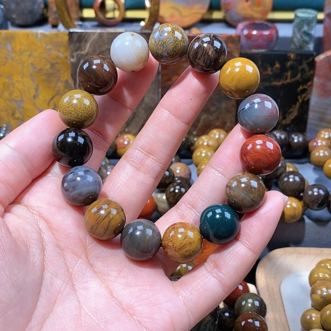 硅化玉天然北票硅化玉手串未镶嵌不**心天然北票硅化玉手串