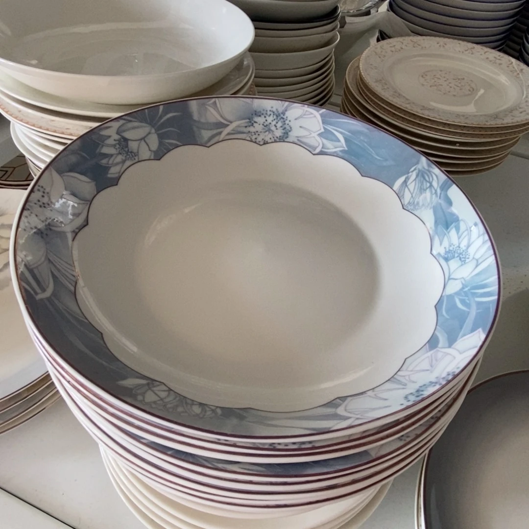 瓷8个8英寸盘子 福利活动不退不换