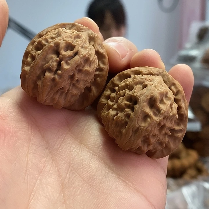 文玩核桃把件36白狮子