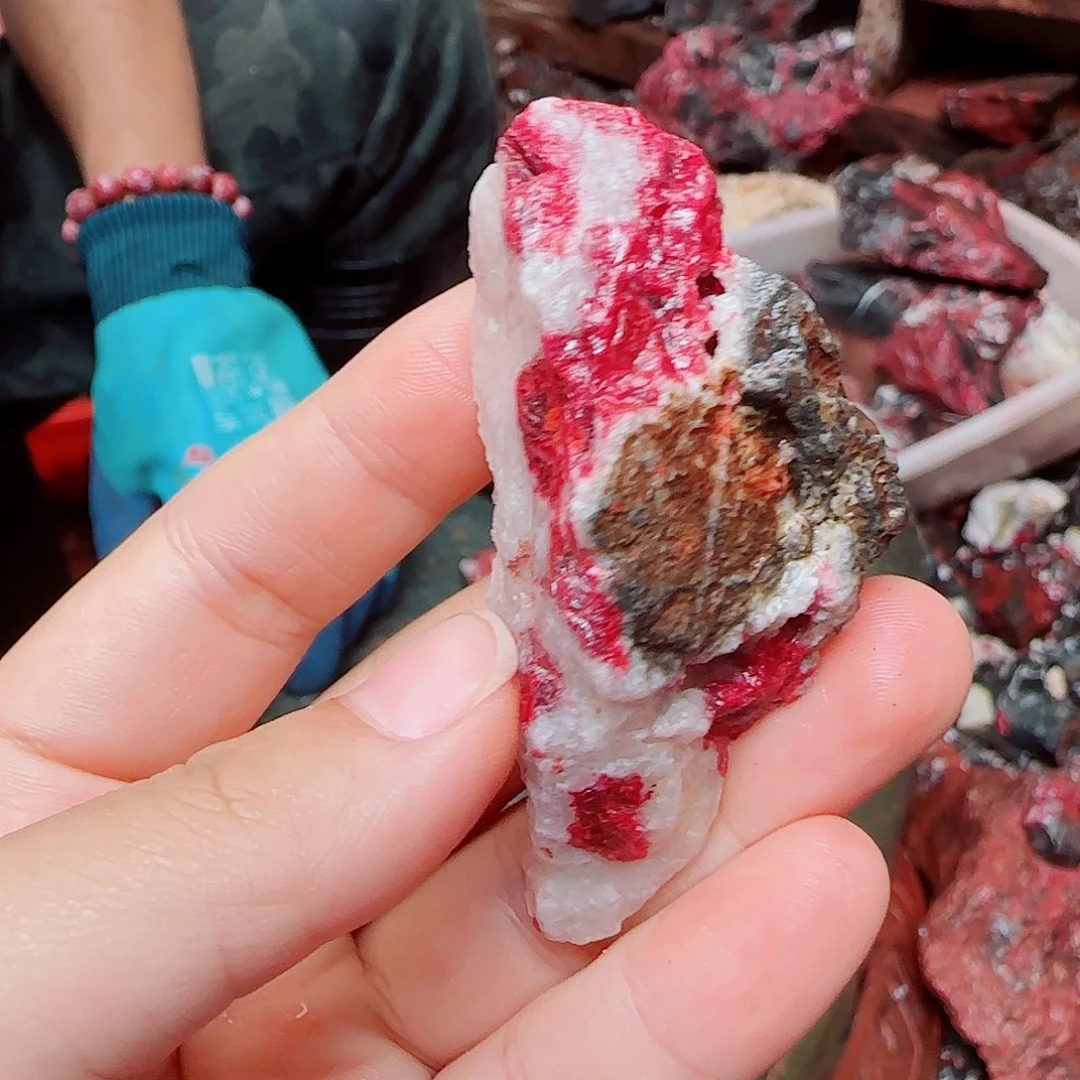天然辰砂朱砂毛石头12
