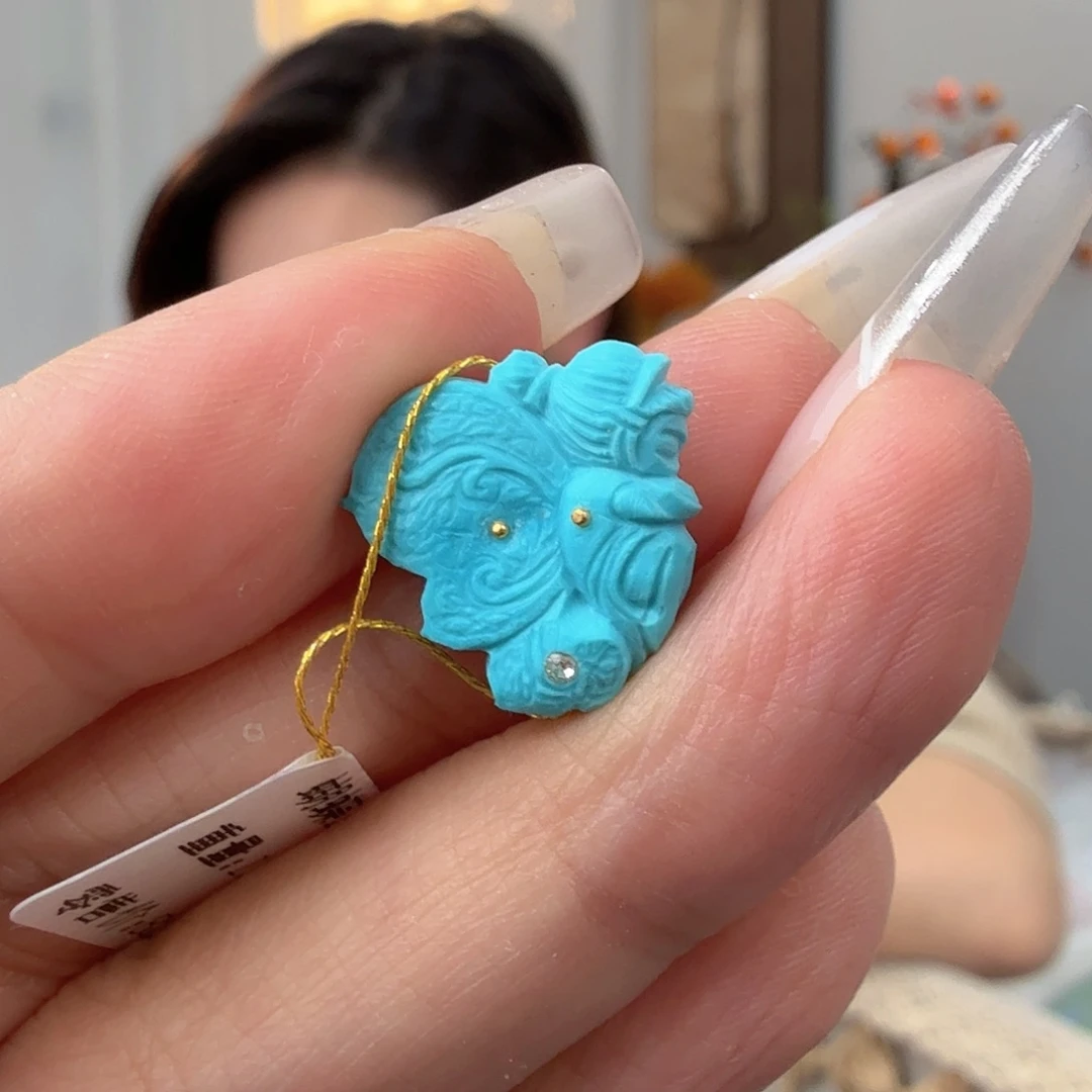 绿松石未镶嵌珠宝奇石