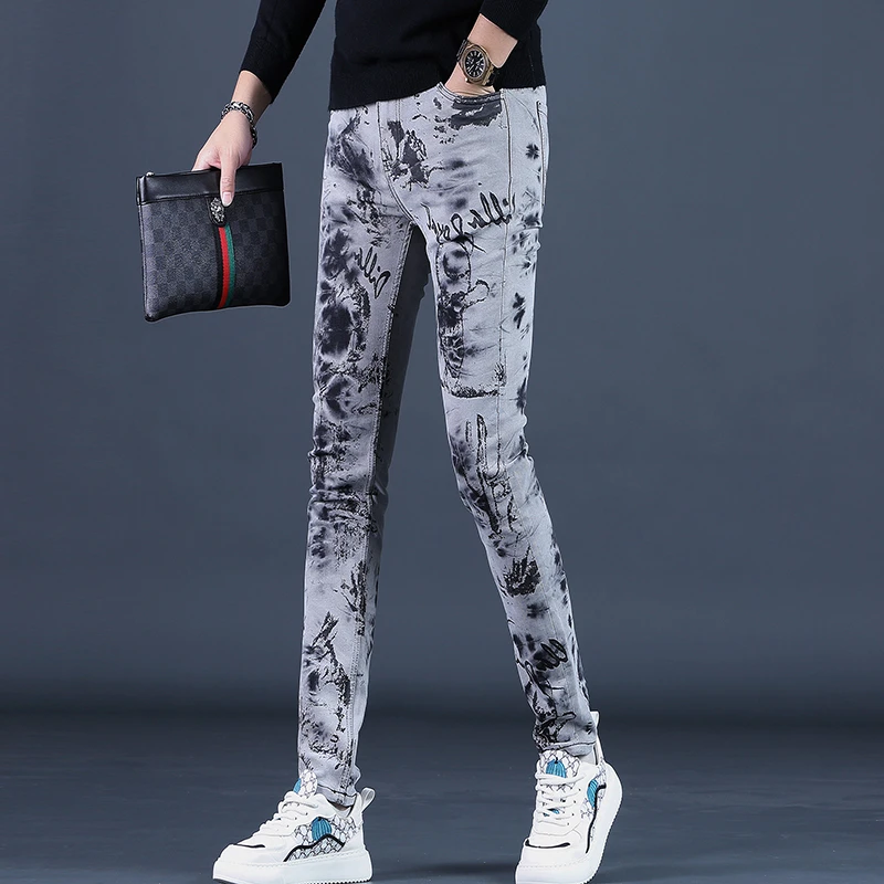 2025秋冬新款高档不规则印花牛仔裤男款修身显瘦弹力男士裤子潮流