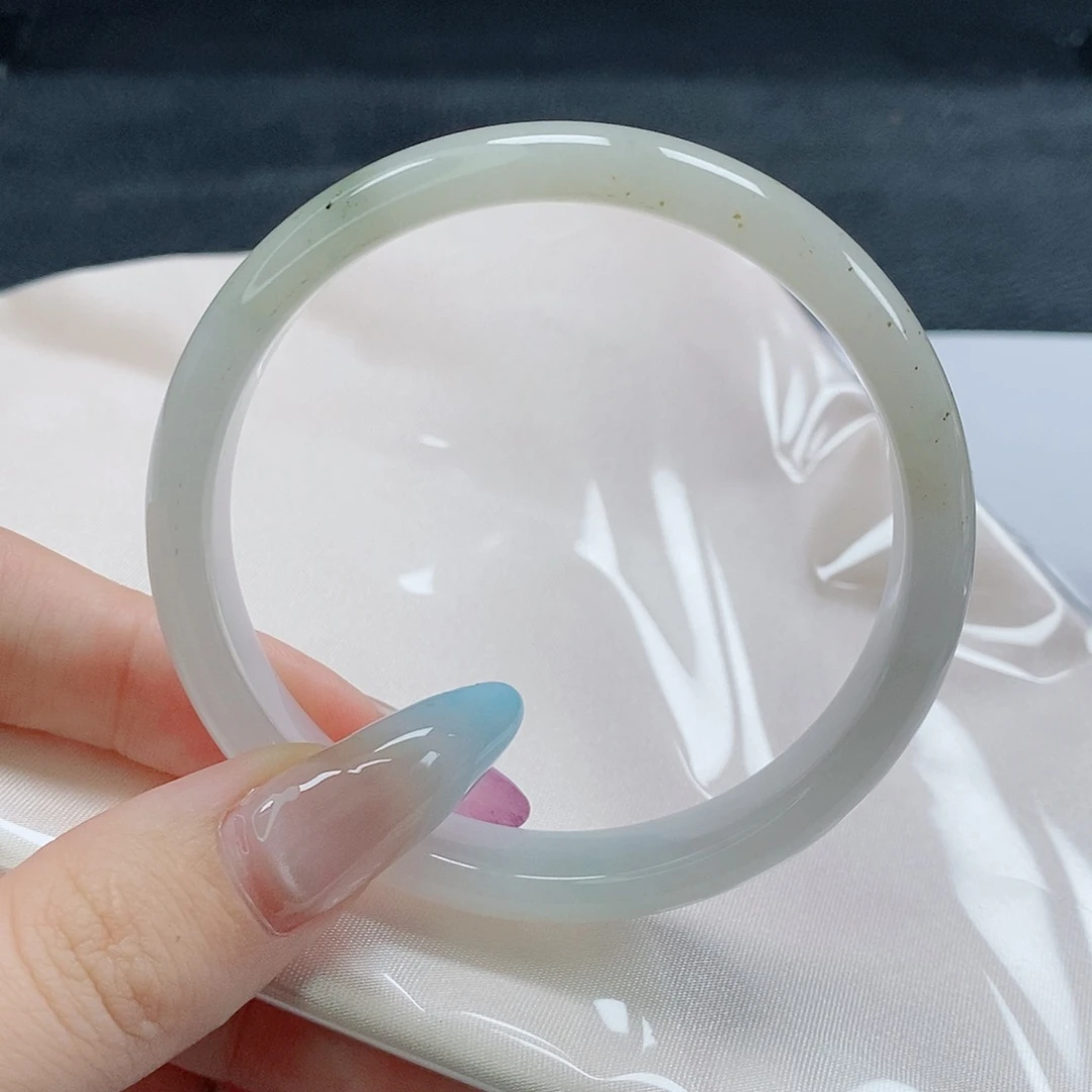 【闪购商品】未镶嵌手镯翡翠488号