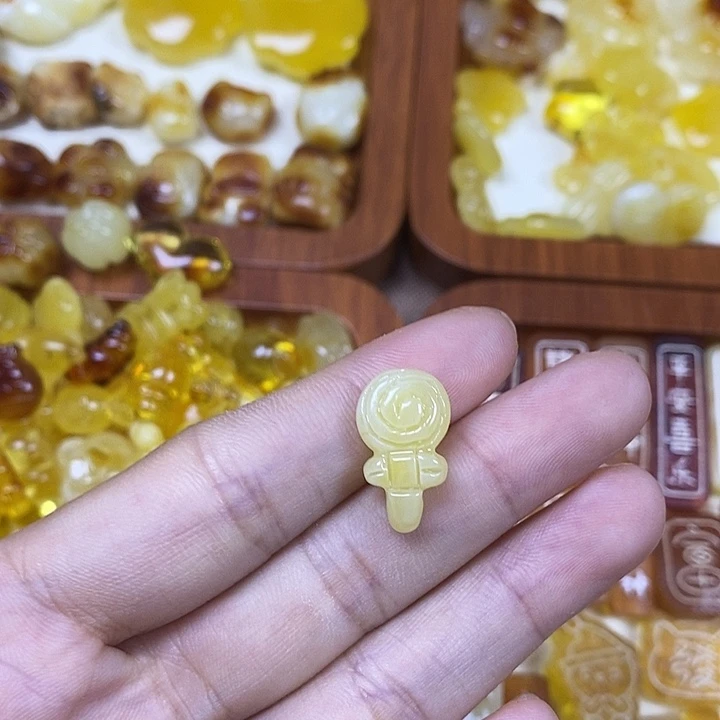 橄榄核吊坠棒棒糖54