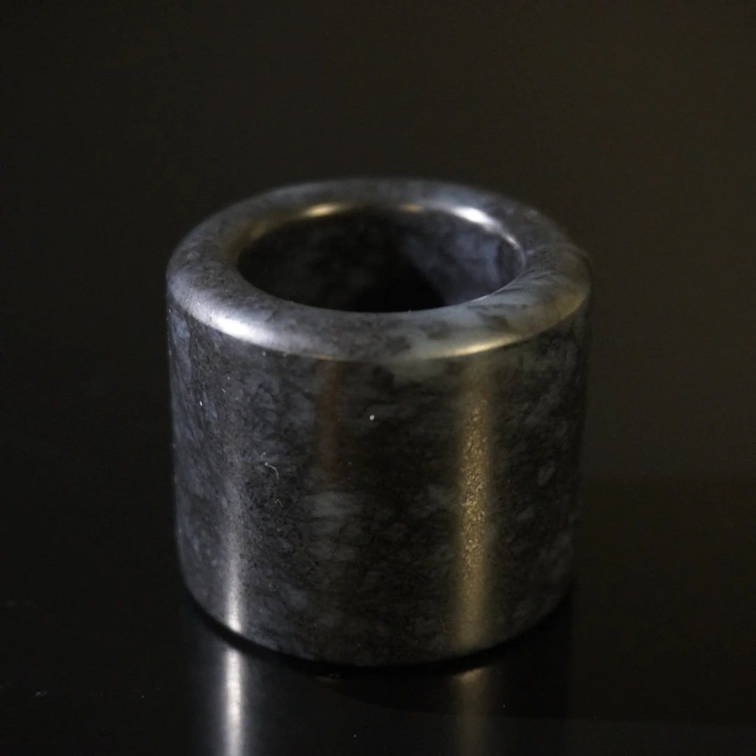 20世纪和田玉青花扳指/HY010173/金玉良缘/槐荫山房