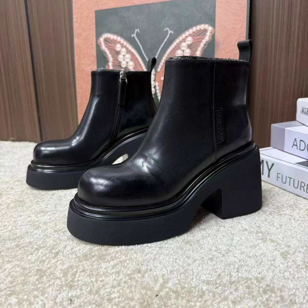 2262-1秋冬时尚百搭复古港风女鞋侧拉链马丁靴女圆头真皮厚底