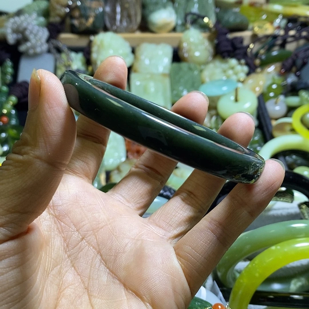 未镶嵌手镯和田玉自己备注口径
