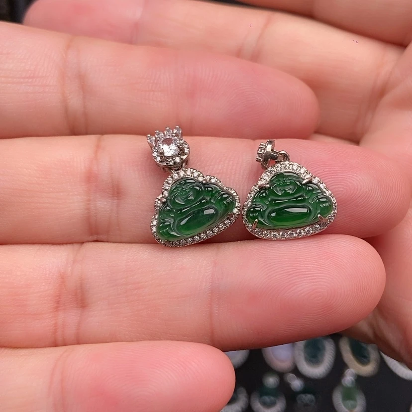 【闪购商品】颈饰银S925镶嵌翡翠福