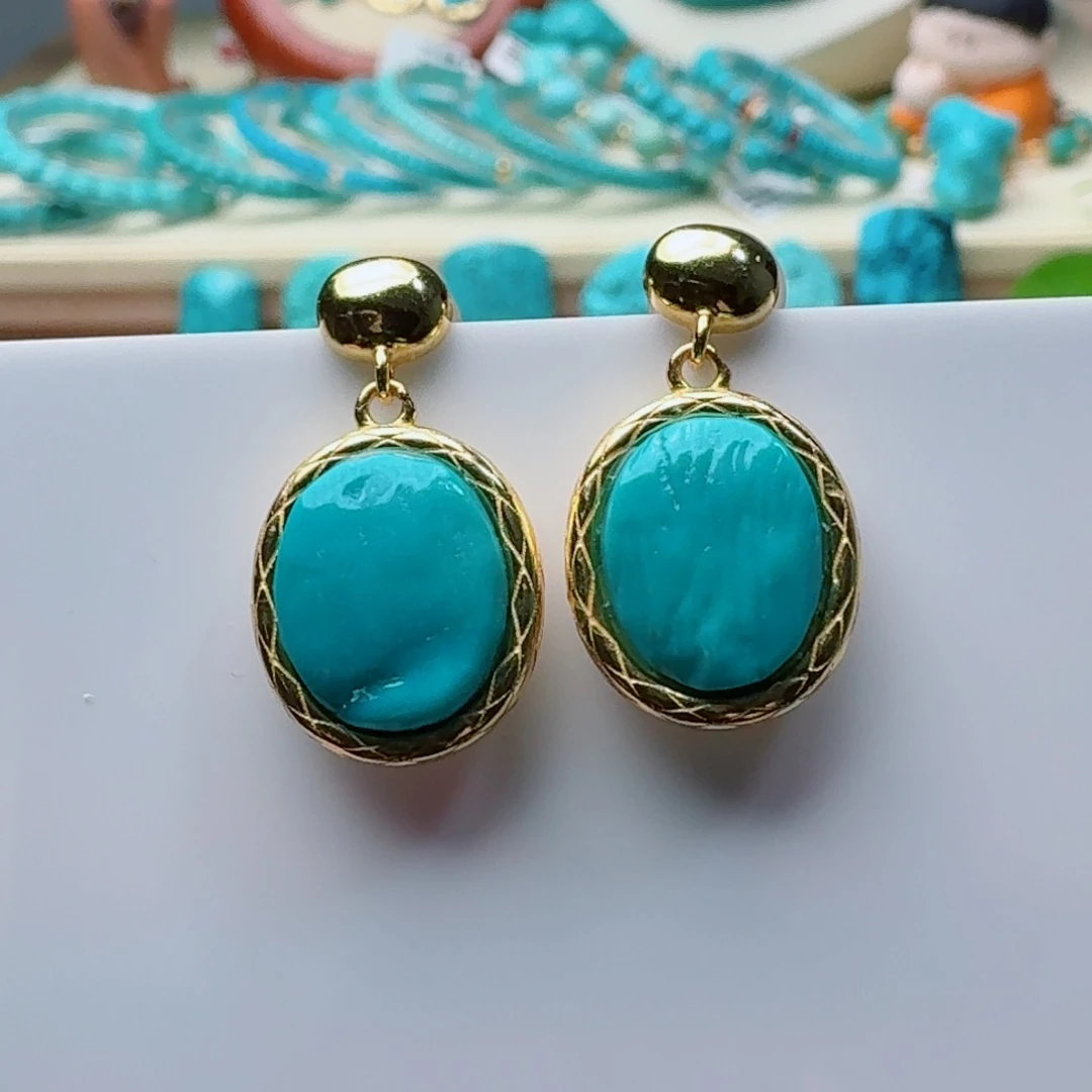 绿松石未镶嵌高瓷玉化绿耳钉