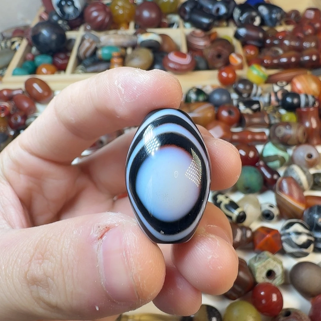 玛瑙/玉髓未镶嵌纯天然玛瑙珠子