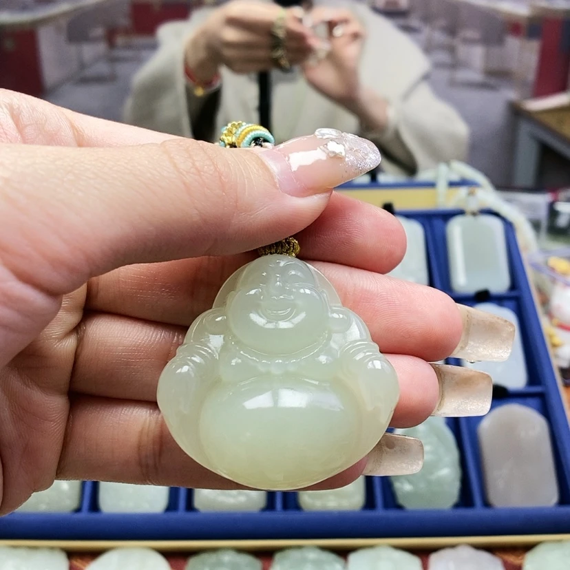 【闪购商品】和田玉颈饰未镶嵌韵**情