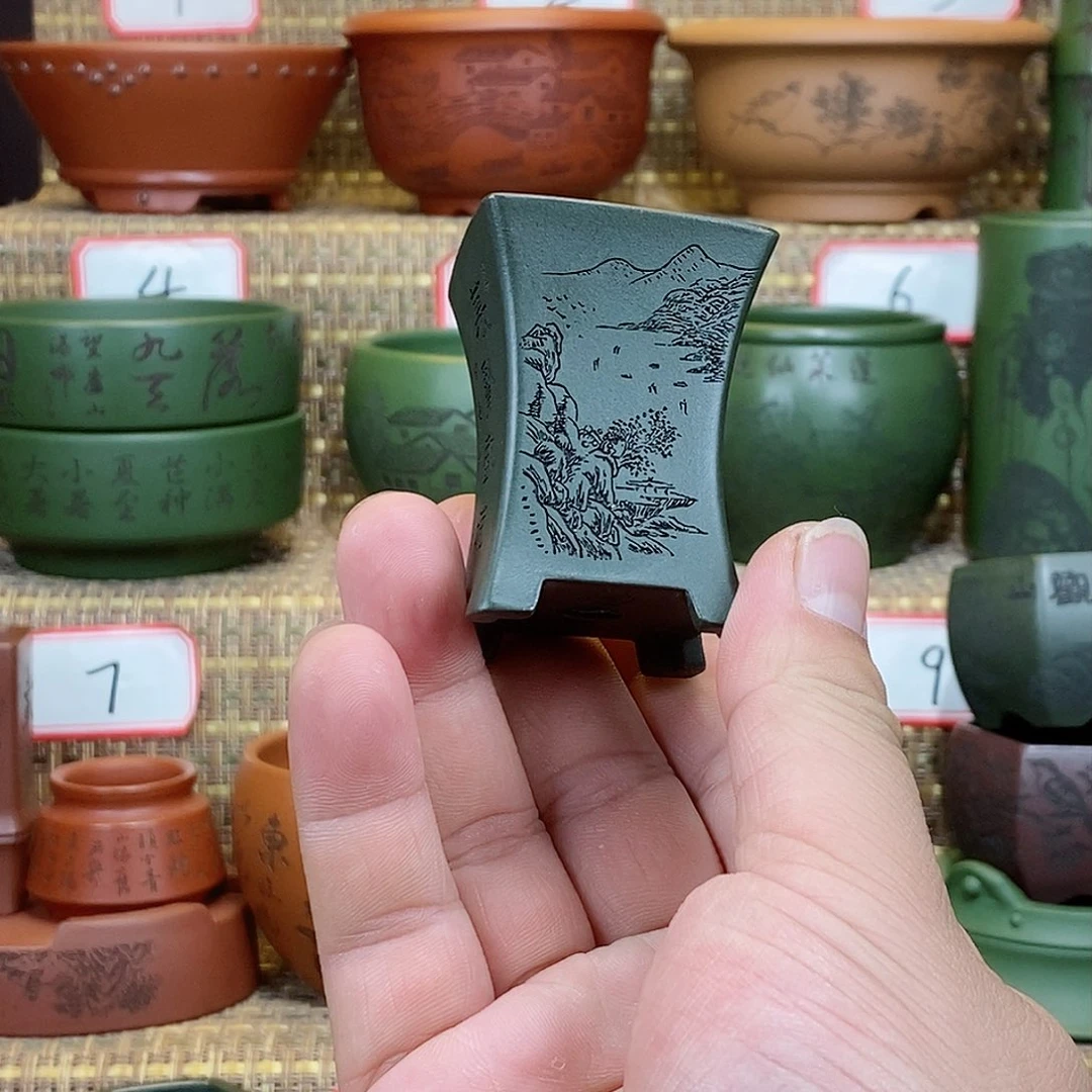 紫砂花盆我在等一