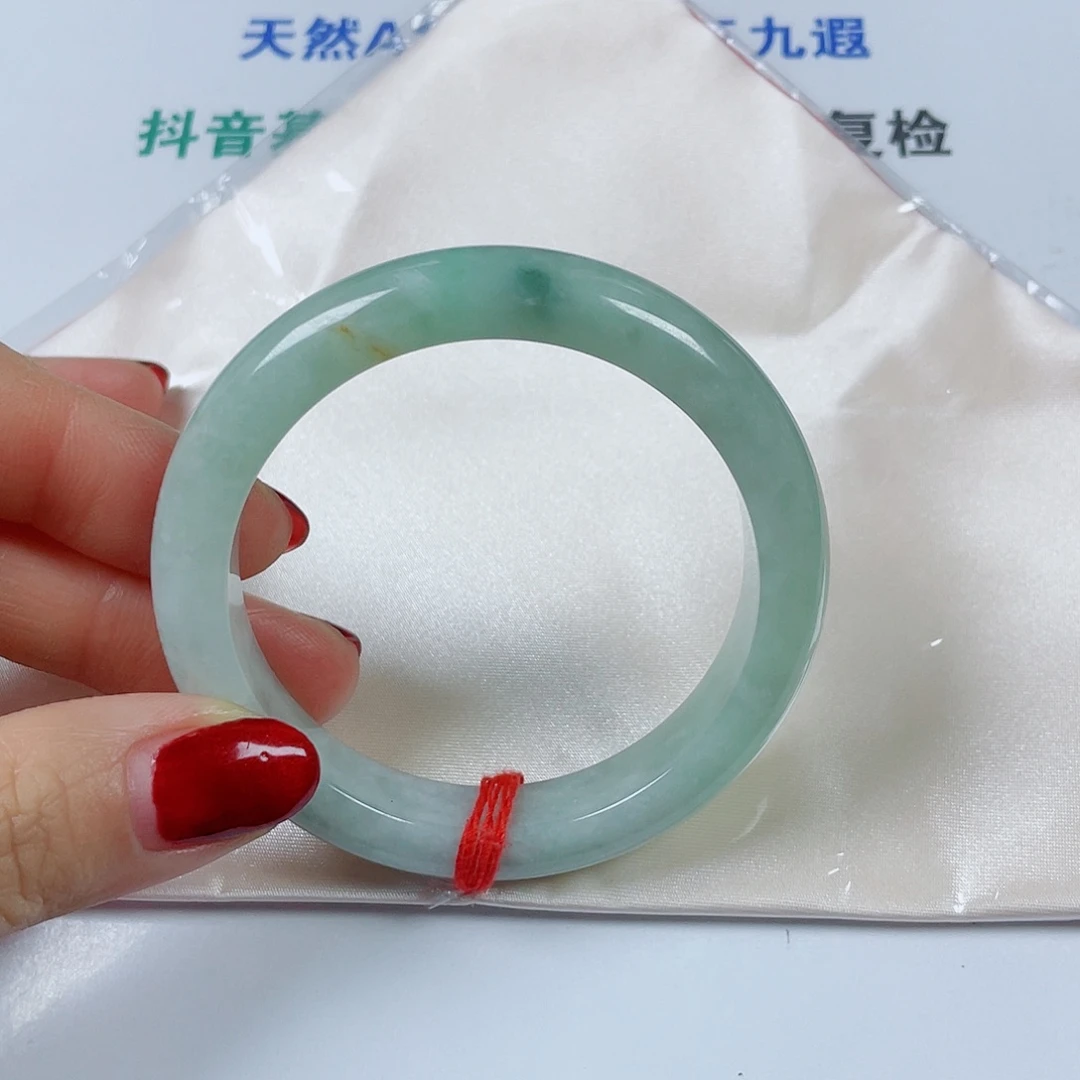 翡翠未镶嵌手镯圈口56宽12厚8.8