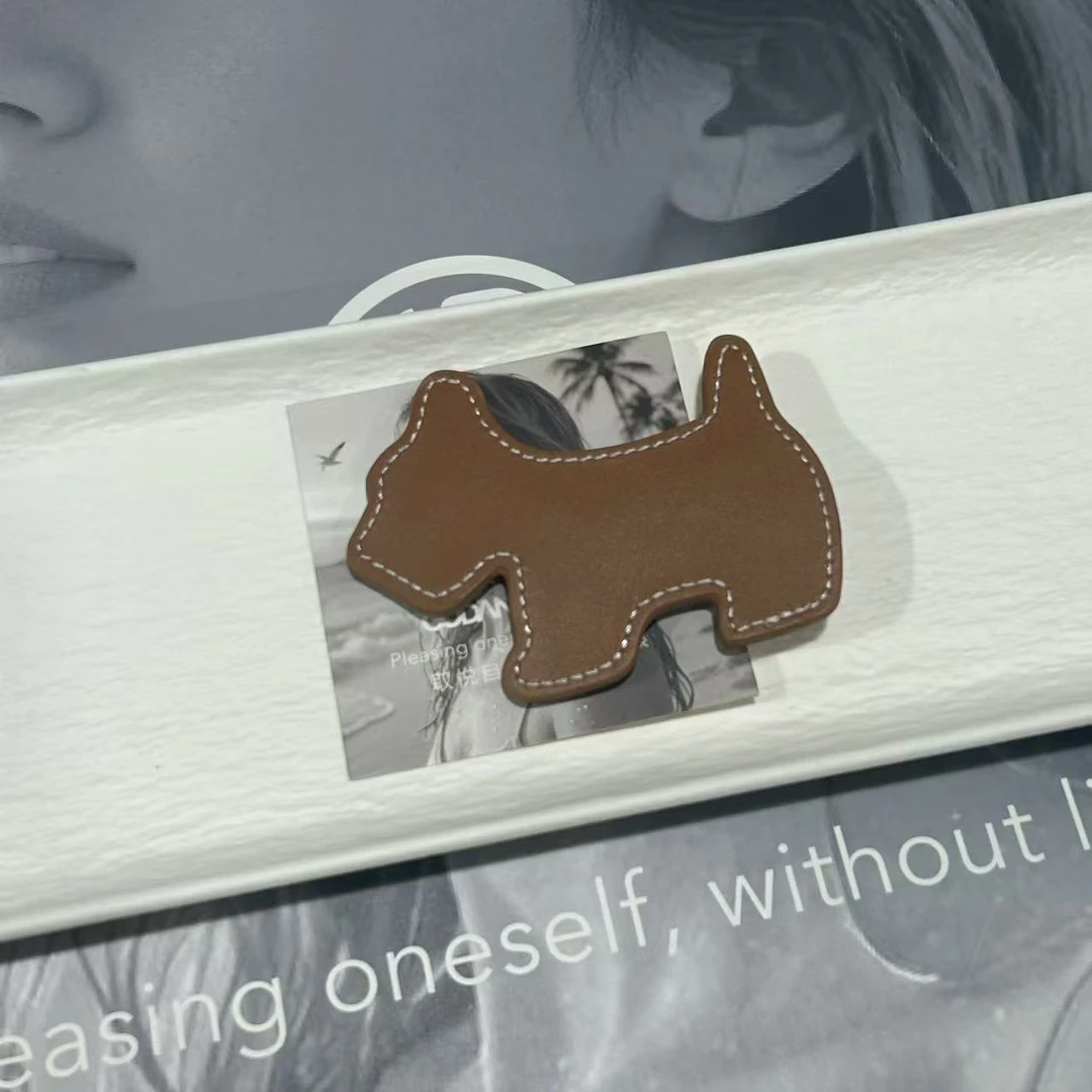 G&F元气小狗牛皮革发夹饼干夹