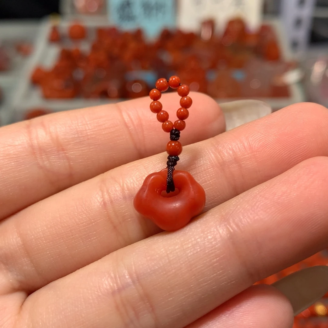 【闪购商品】未镶嵌如意滴溜南红玛瑙