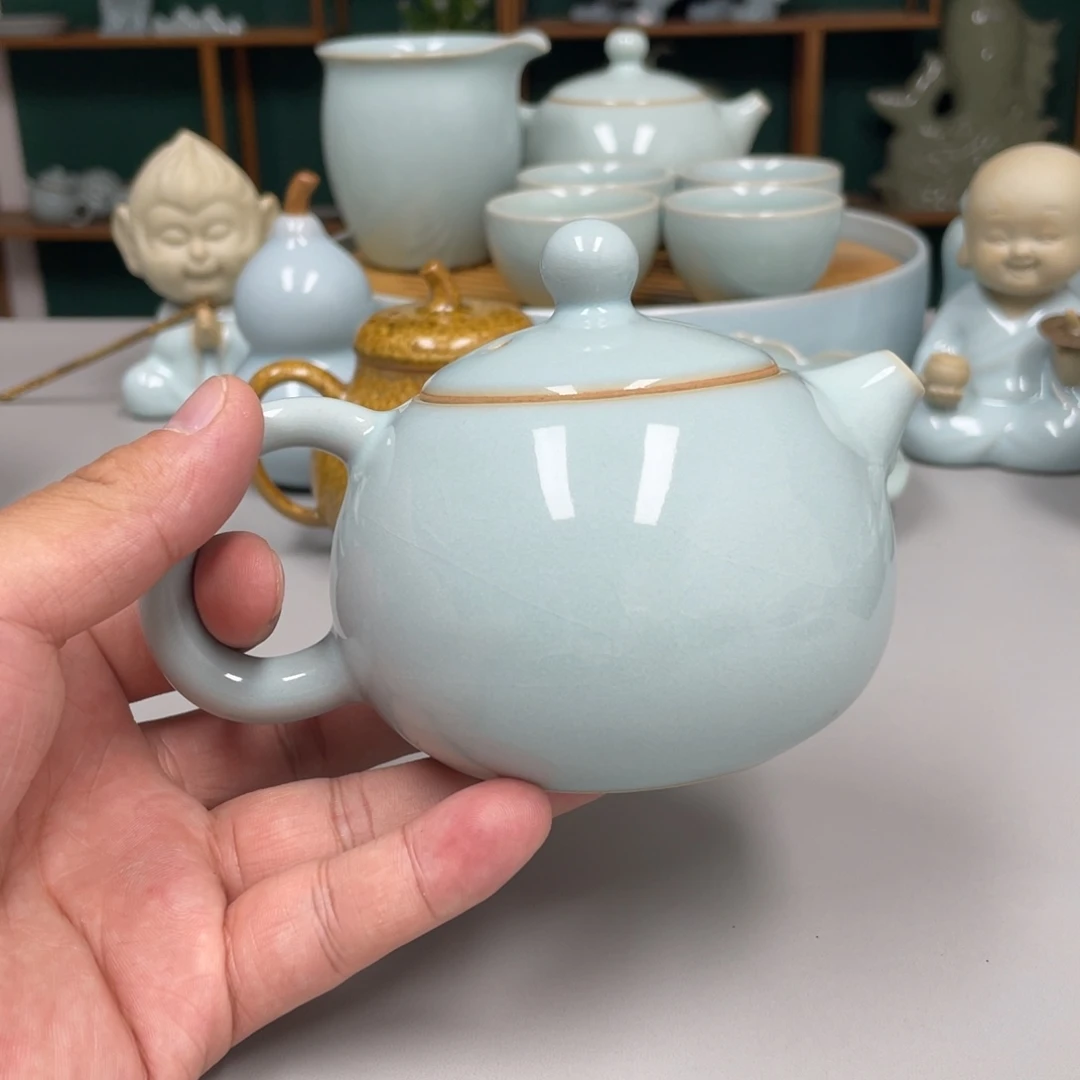 h***h瓷天青色瑕张君老师西施壶