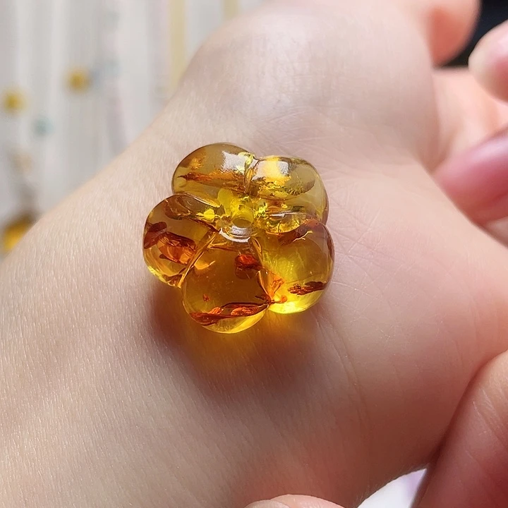 琥珀未镶嵌裸石花花