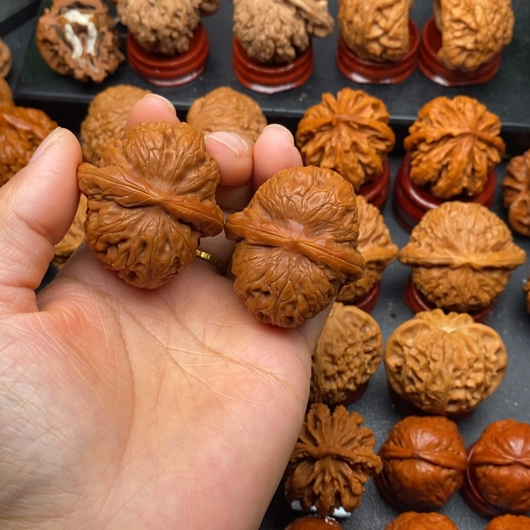 文玩核桃把件42平谷元宝