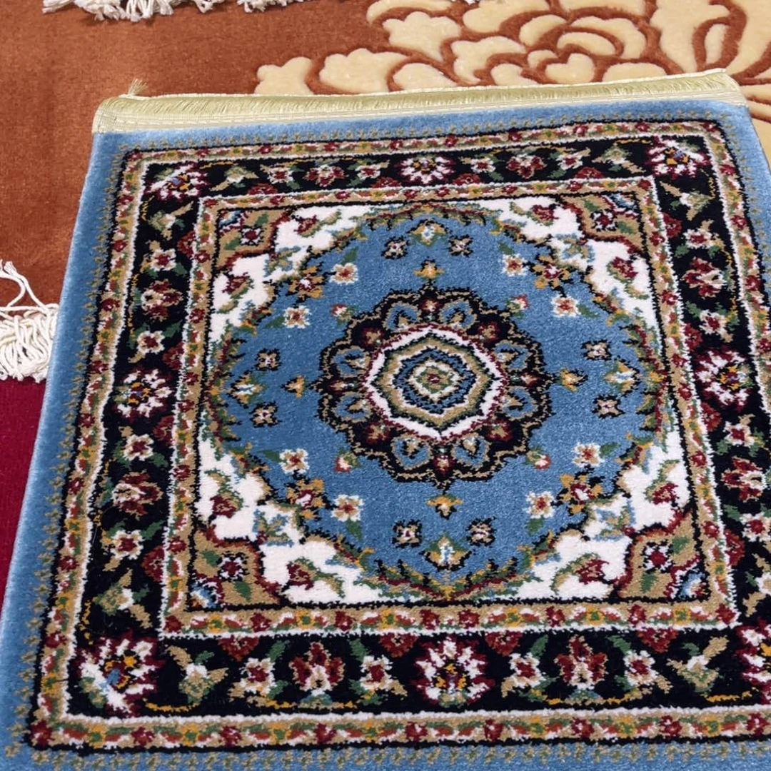 羊毛混纺福利小垫子40×40