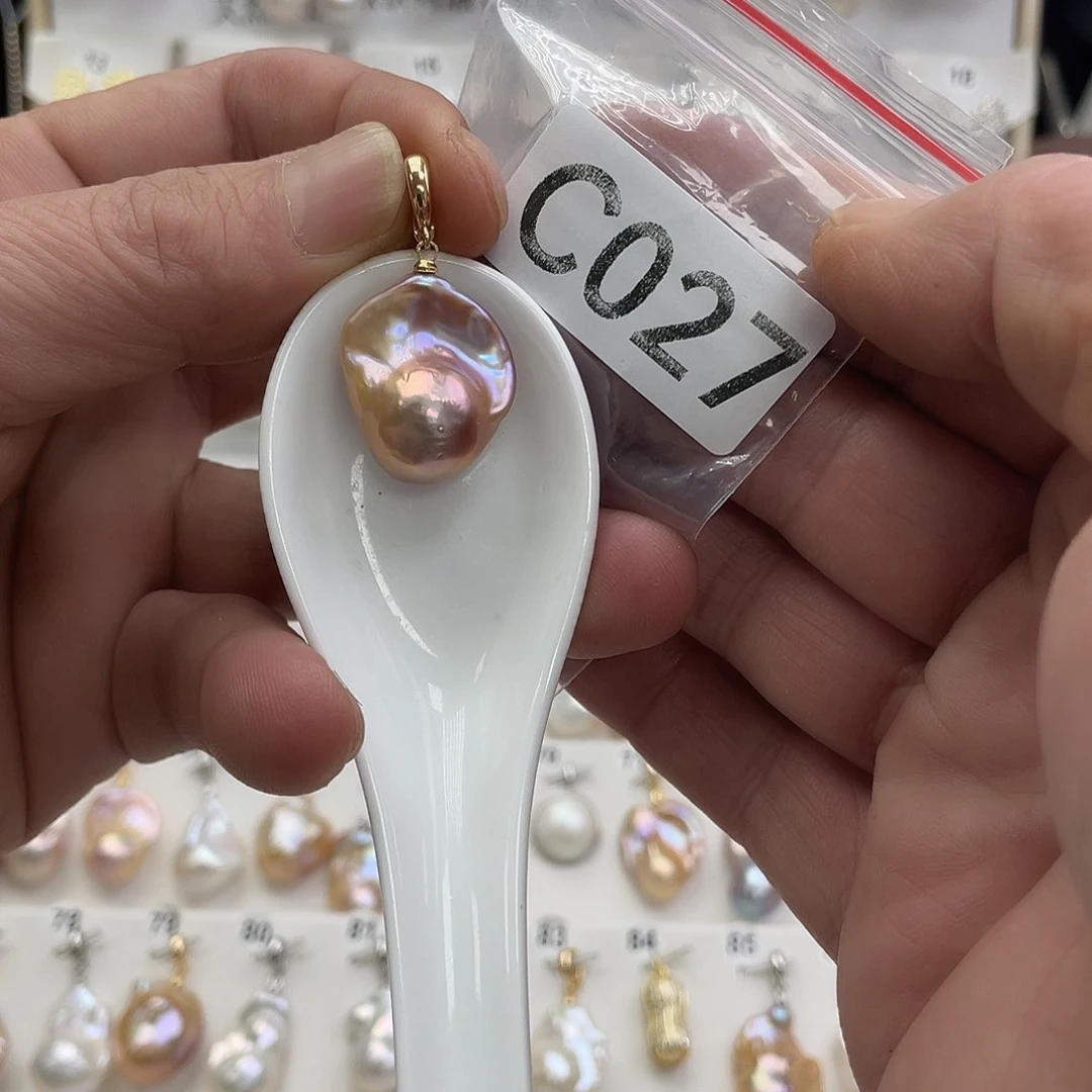 淡水珍珠颈饰未镶嵌?****师