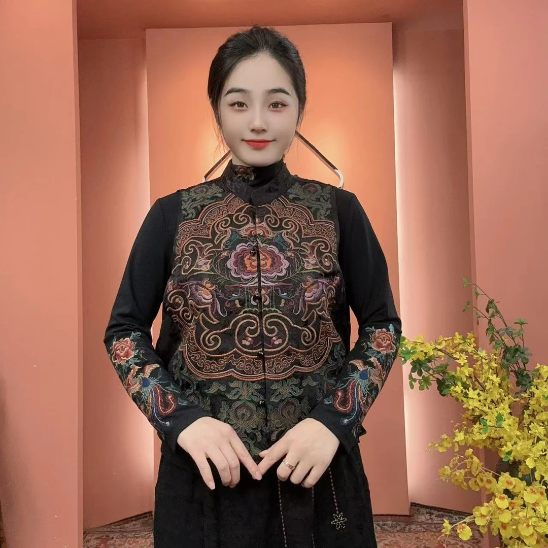 悦云秋季新款重工满绣马甲4951