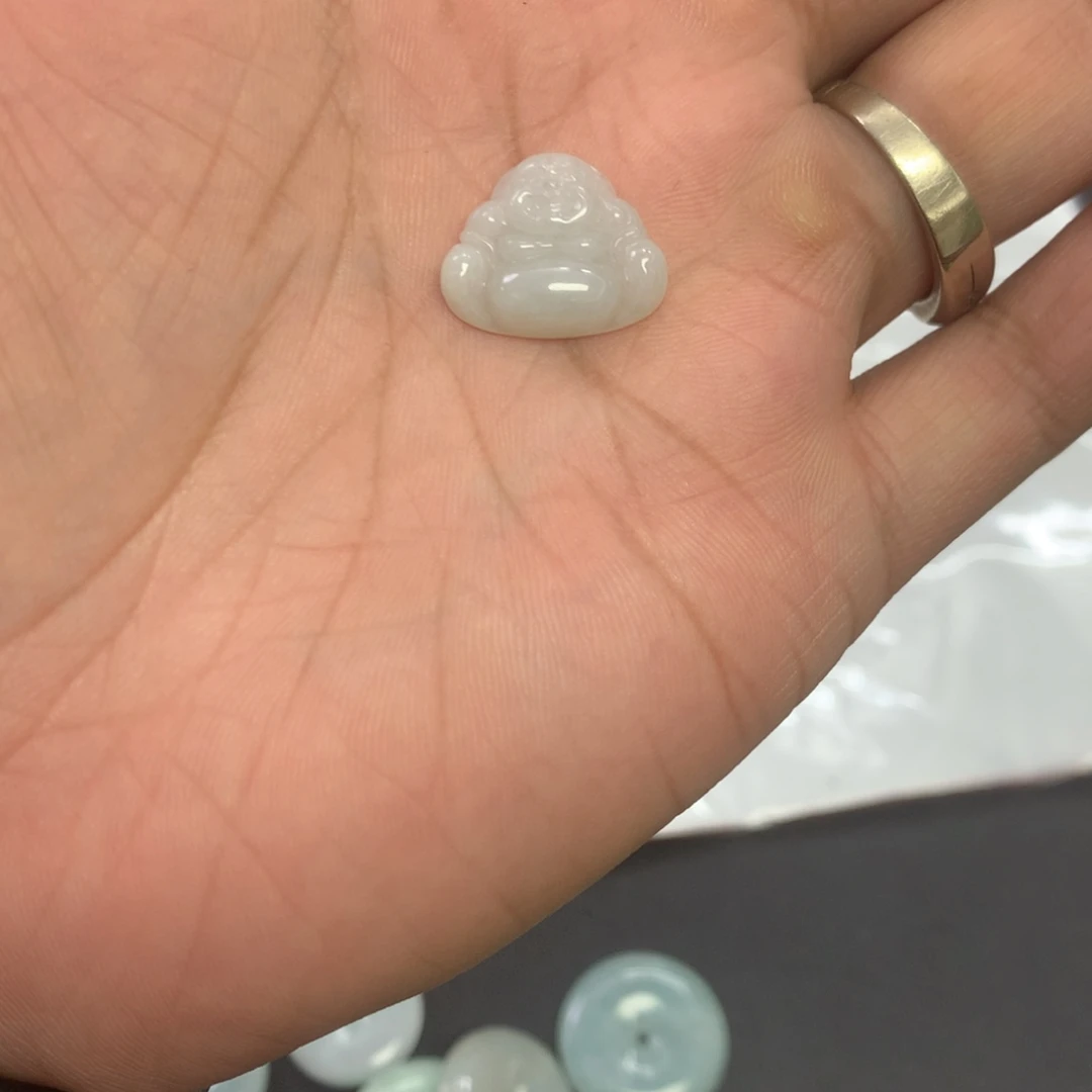 翡翠未镶嵌手镯天然缅甸翡翠手镯