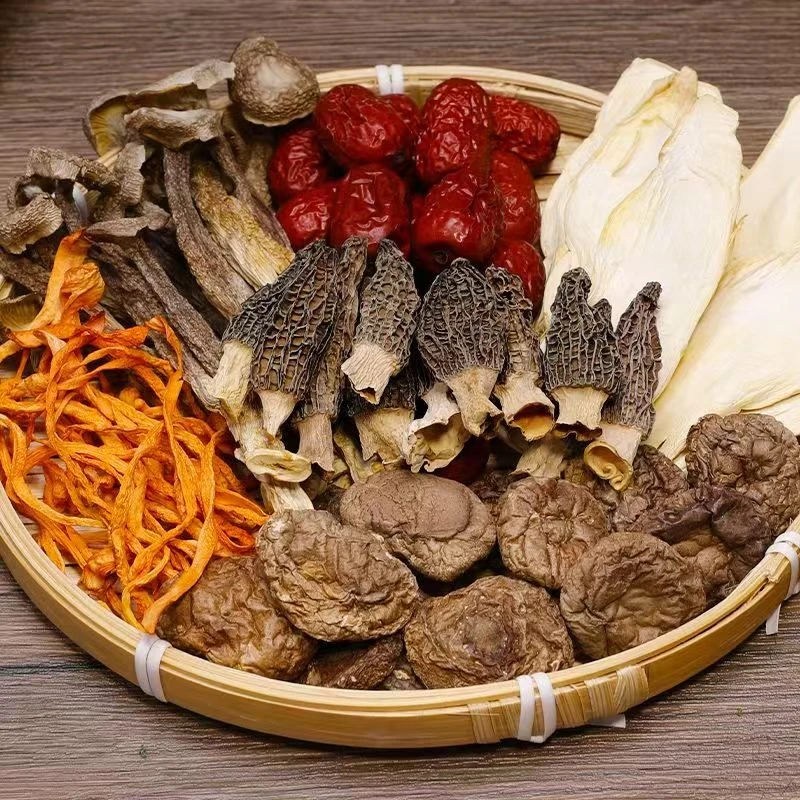云南特产七彩菌汤包含羊肚菌鹿茸菇虫草花鸡油菇可煲汤炖鸡