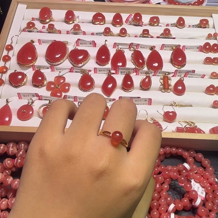 菱锰矿（红纹石）18K金镶嵌戒指圆珠戒指2.1g