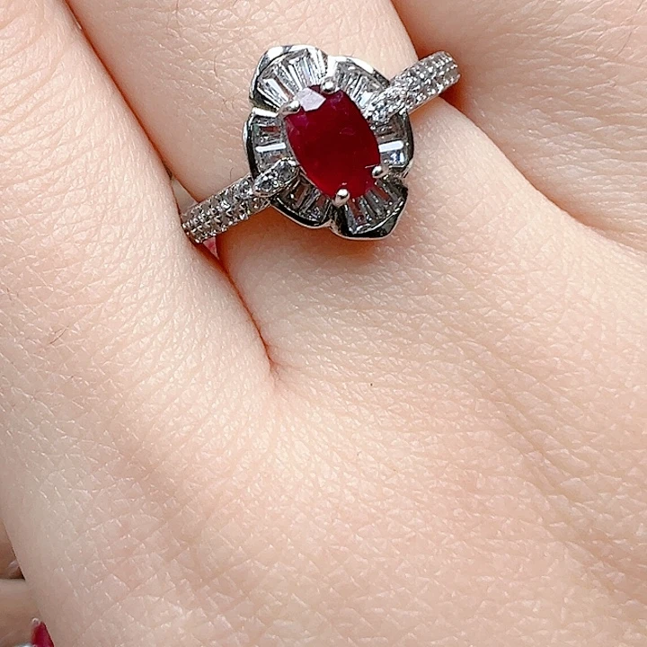 银S925镶嵌戒指红宝石