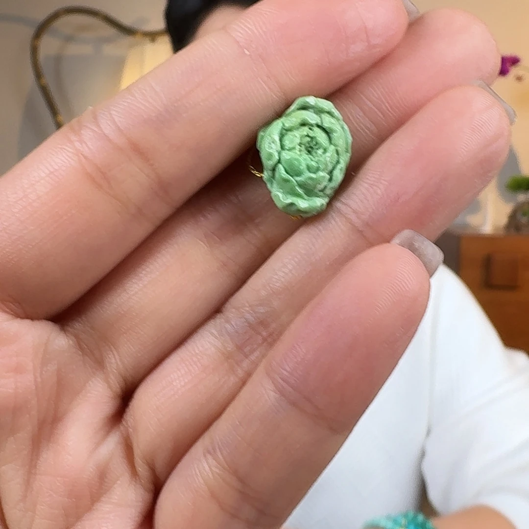 绿松石未镶嵌挂件