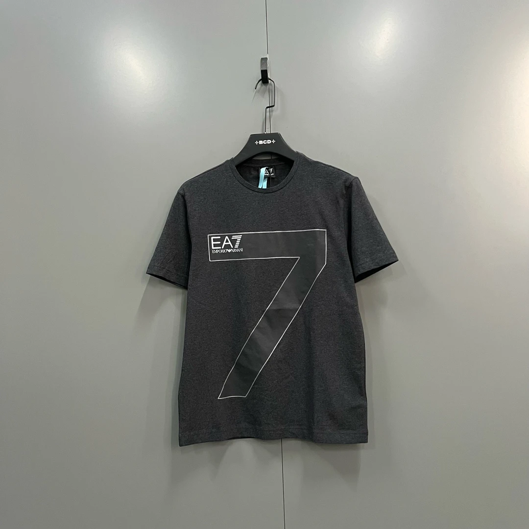 95新 GIORGIO ARMANI/阿玛尼 (ll)阿玛尼深灰色数字7印花短袖L码2