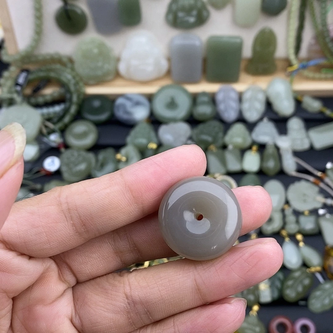 和田玉未镶嵌吊坠(不含链)