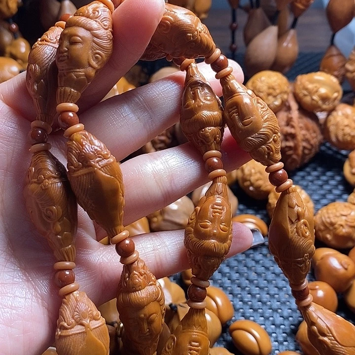 吊坠橄榄核柳叶观音