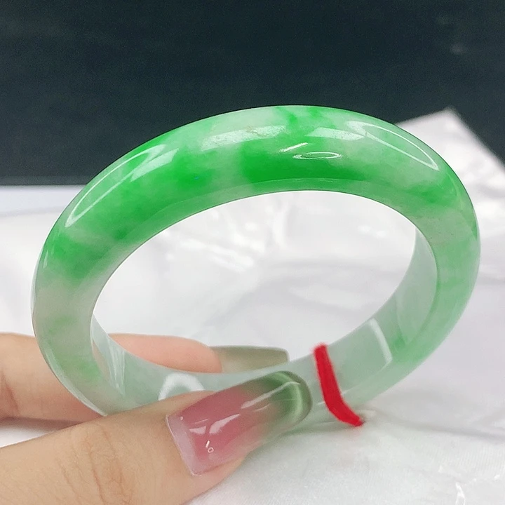 翡翠未镶嵌手镯圈53.5，34073