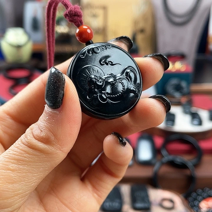 和田玉挂件未镶嵌