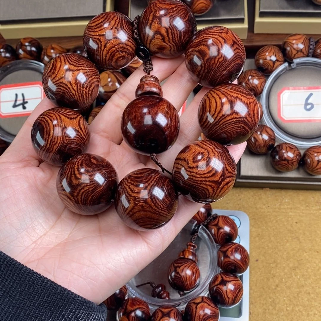 对***我黄花梨/降香黄檀木质